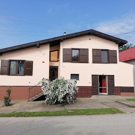 Chlaba Apartman Chl'aba Εξωτερικό φωτογραφία
